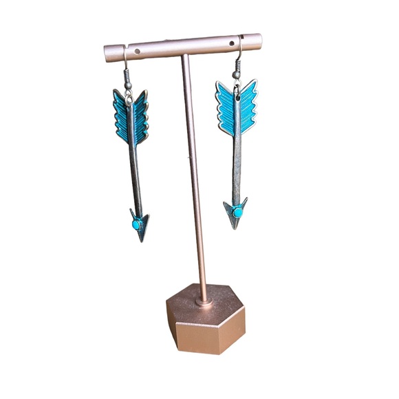 2/$12 - Brand new Green and silver arrow earrings - Picture 1 of 2